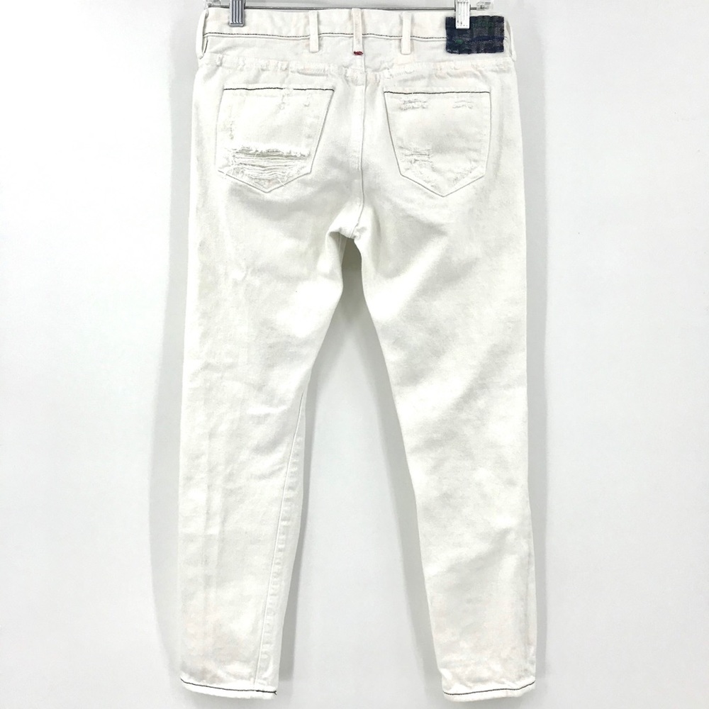 💕SALE💕 Tortoise White Ripped Jeans - Picture 3 of 8